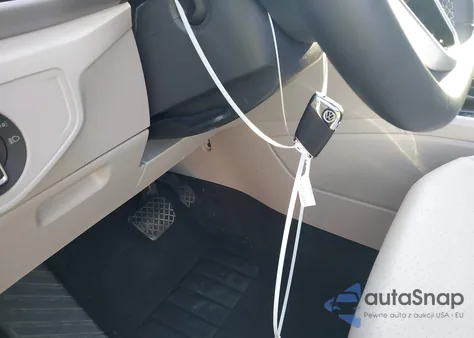 2022 Volkswagen Atlas 3.6L V6 Sel z USA, uszkodzony, nr VIN 1V2BR2CA0NC557008